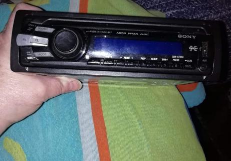 Auto radio sony 1