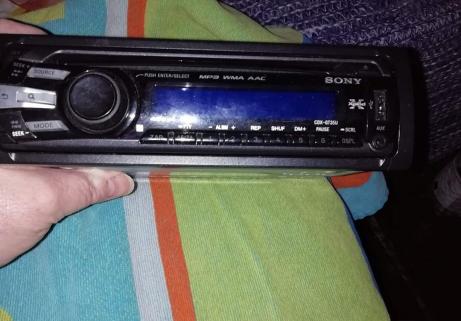 Auto radio sony 3