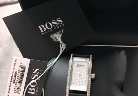 Montre dame Hugo Boss neuve 1