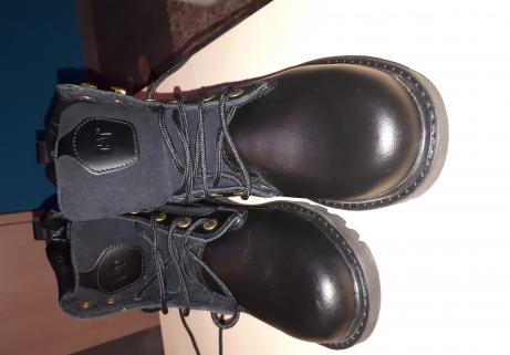 Bottines Caterpillar neuve 3