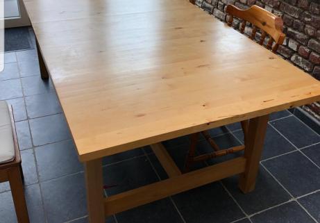 Table en bois 1