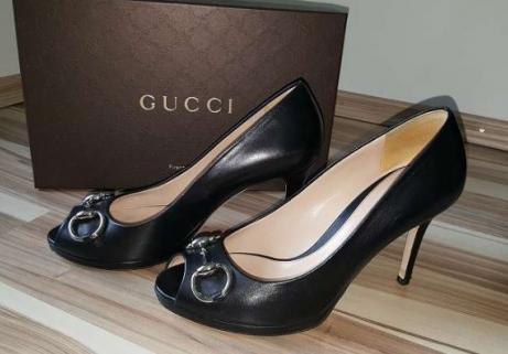 GUCCI peep toes  38 1