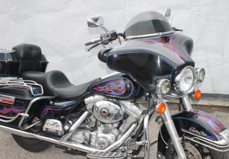 Harley-Davidson Electra Glide 1