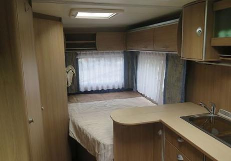 Caravane burstner averso 465 TS 4