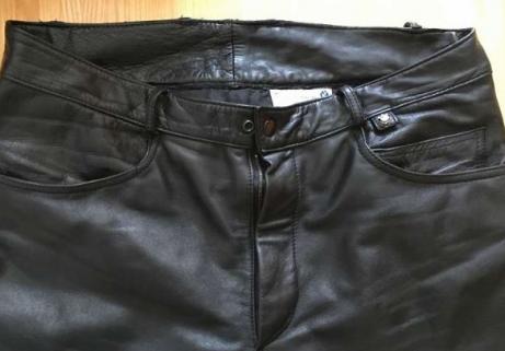 Pantalon en cuir BMW taille 52 2