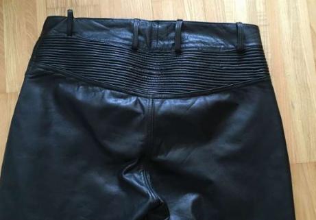 Pantalon en cuir BMW taille 52 3