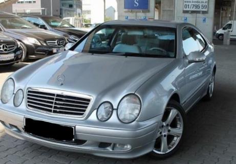 Mercedes-Benz CLK 200 1