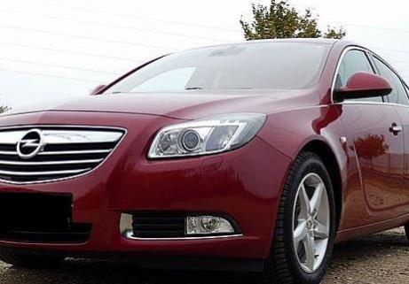 Opel Insignia 2.0 Turbo essence 1