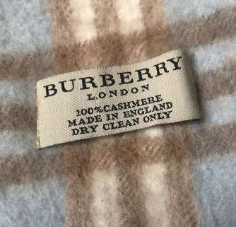 Burberry écharpe en cachemire 1