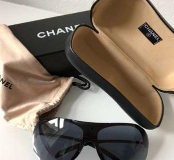 CHANEL lunettes de soleil Ray-Ban 1