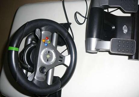 Volant Xbox 360 avec pédales 1