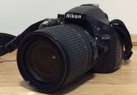 Nikon D5200 1