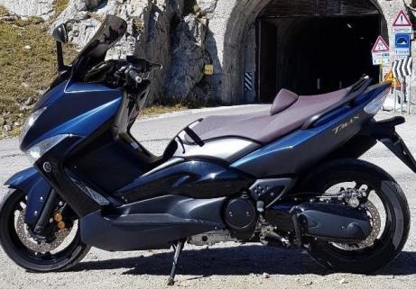 Yamaha TMAX 500 2