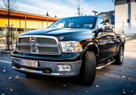 Dodge RAM Laramie 1