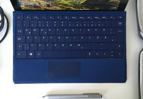 Surface 3 Set, clavier, stylo, sac 2