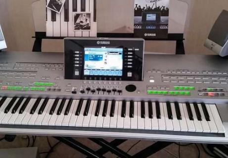 Clavier YAMAHA TYROS 3 1