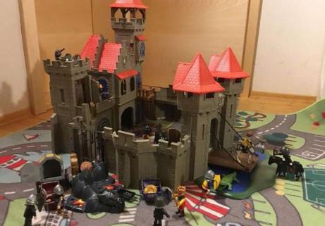 Château de chevaliers Playmobil 2