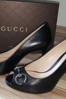 GUCCI peep toes  38