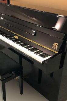 Piano Kemble CB 112 noir poli, état neuf avec garantie (fabriqué par YAMAHA)