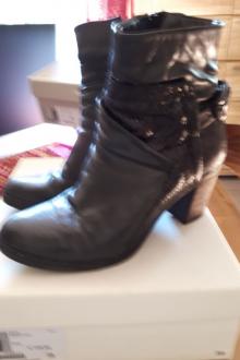 Bottines noires MJus pointure 39